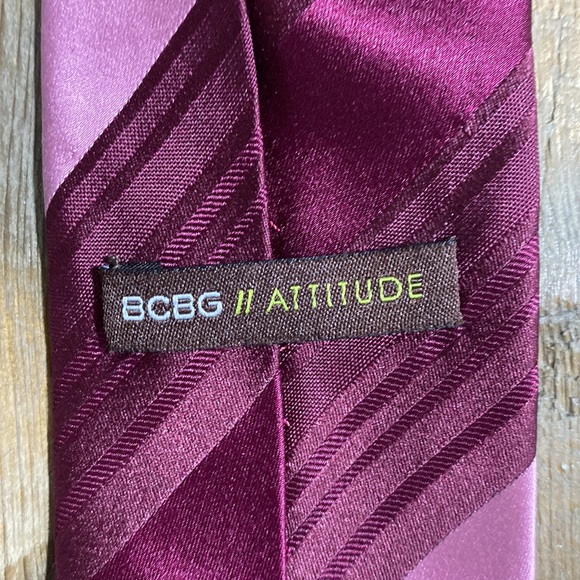 BCBG Tie - Picture 3 of 3